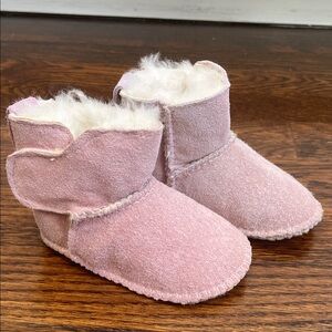 Emu Soft Pink Baby Booties